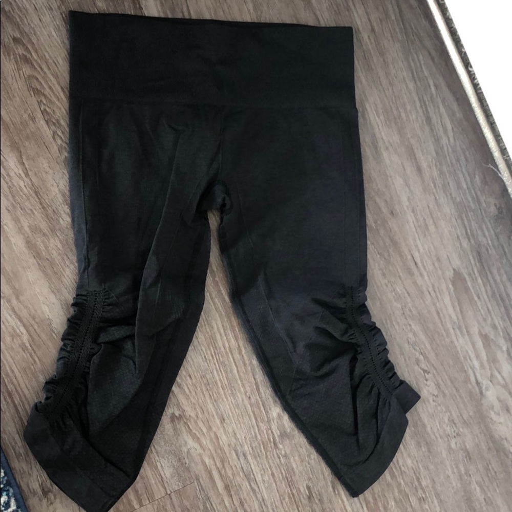 Lululemon crop